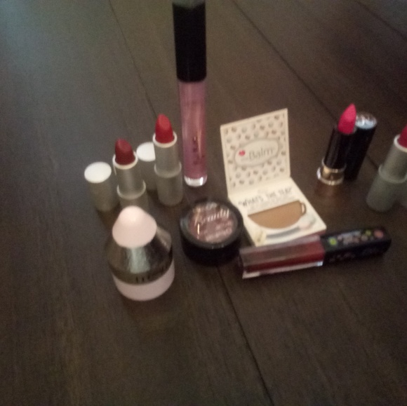 Makeup bundle - Picture 2 of 8